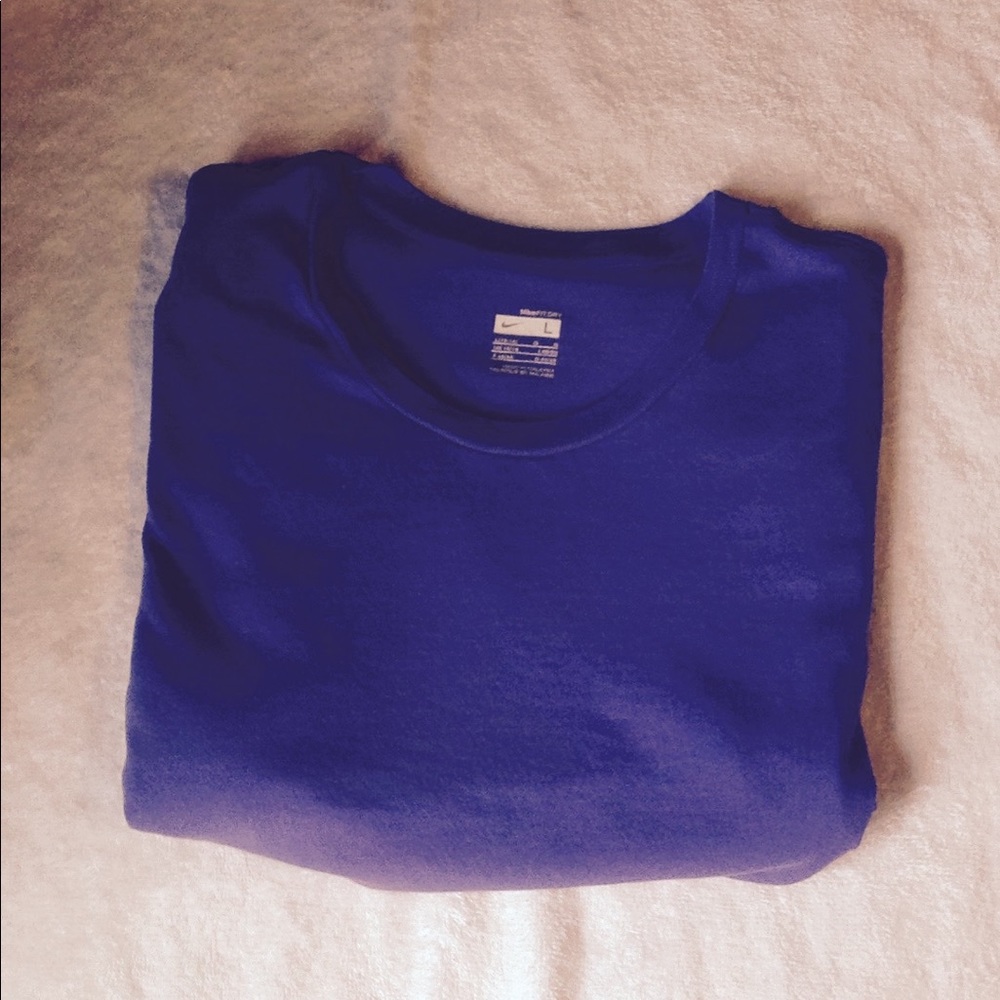 💟Purple Nike Dry Fit Large t-shirt💟